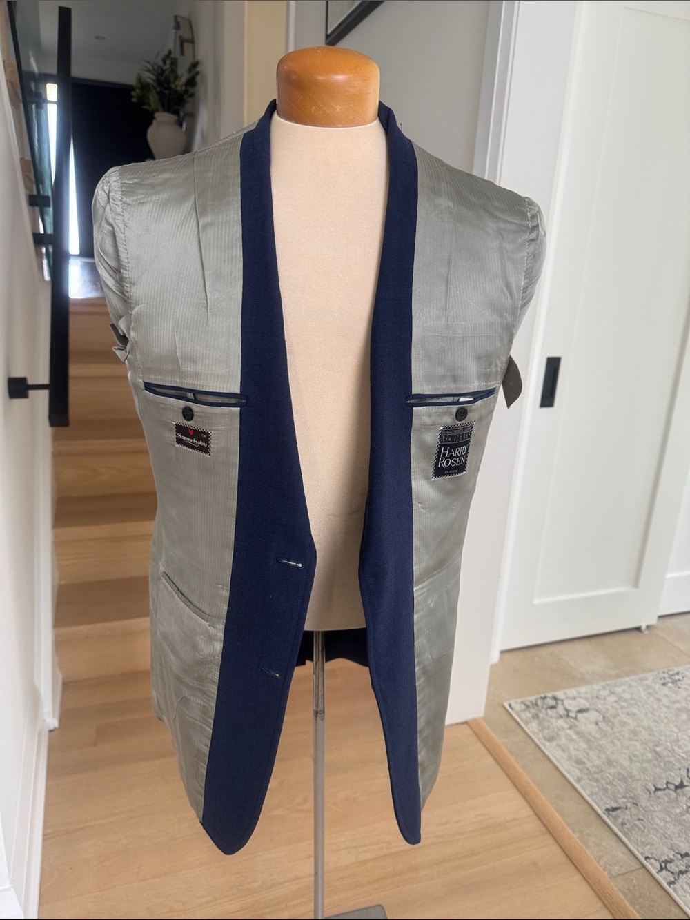 Harry Rosen Samuelsohn Navy Wool Blend Blazer 40R - Picture 6 of 11